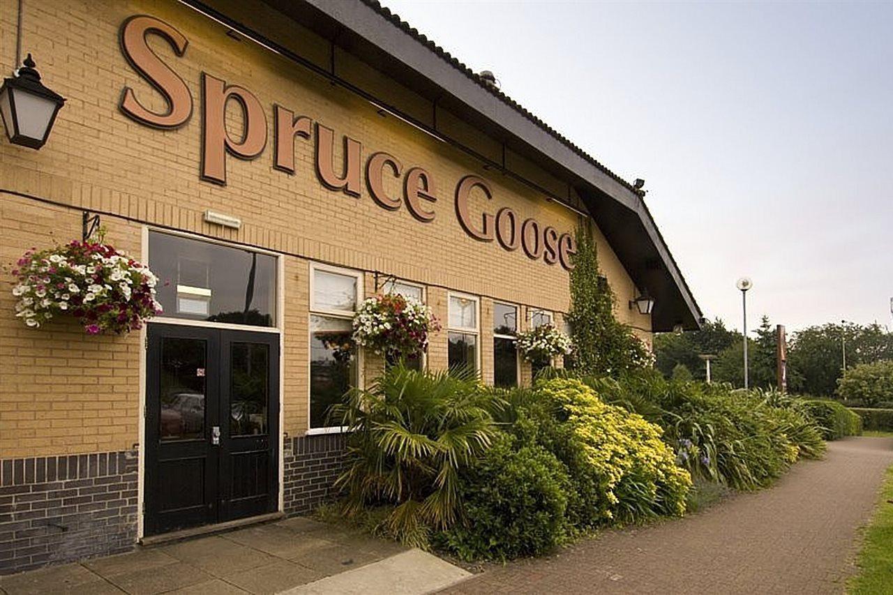 Premier Inn Basingstoke West Exterior photo
